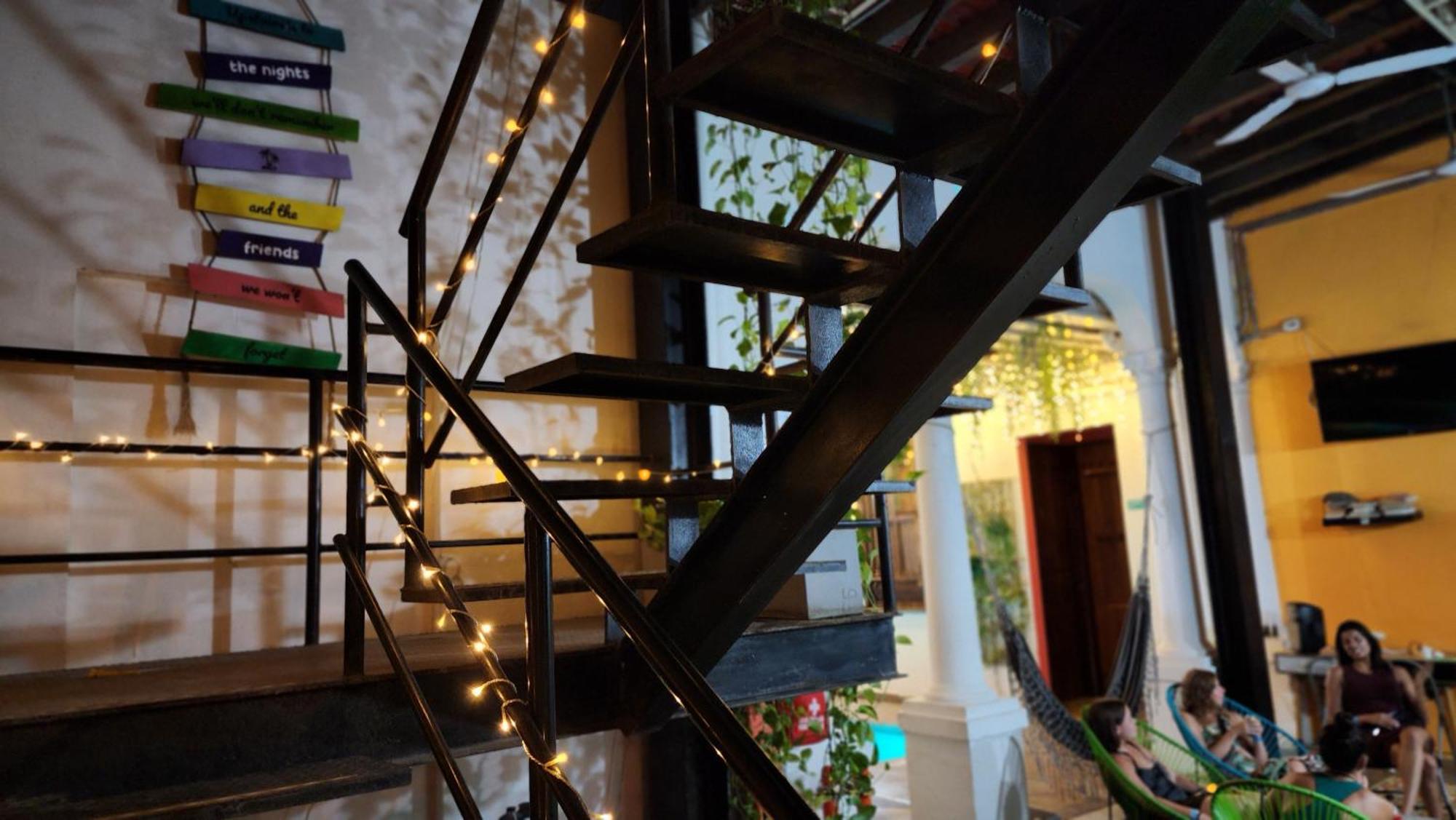 Baboon Hostel Santa Marta  Luaran gambar