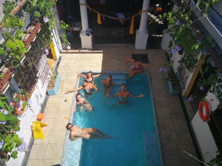 Baboon Hostel Santa Marta  Luaran gambar