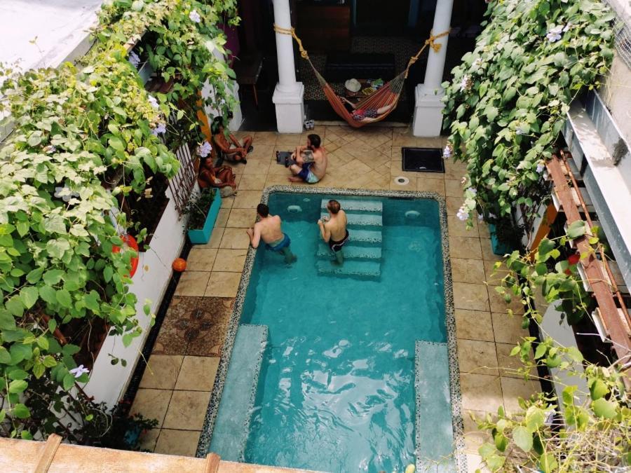 Baboon Hostel Santa Marta  Luaran gambar